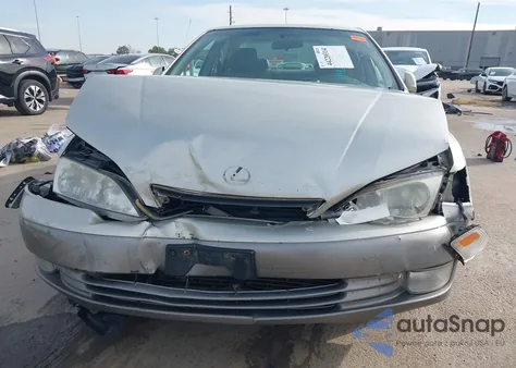 1997 Lexus Es 300 из США, поврежденный, VIN JT8BF22G4V5003568